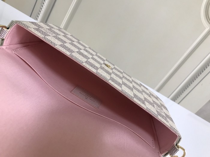 Handbag Louis Vuitton N63106 size  21*3*12  cm