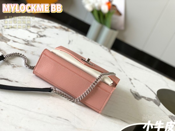 Handbag    Louis Vuitton   M52777  size  22.5x17x5.5  cm