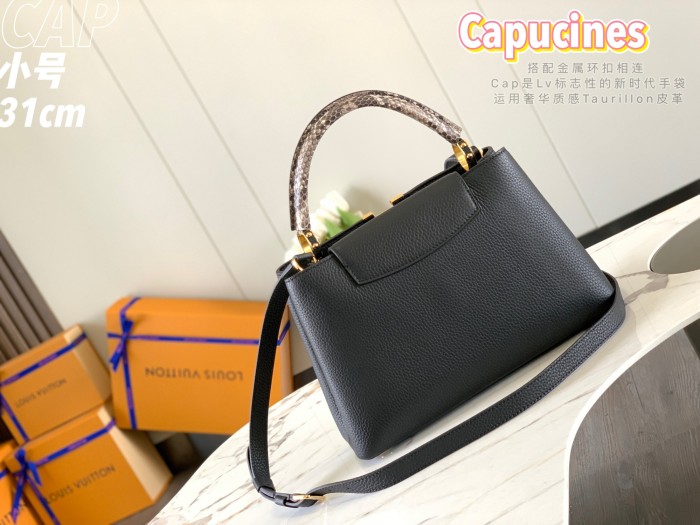 Handbag  Louis Vuitton  N92800  size  31.5 x 20.0 x 11.0  cm