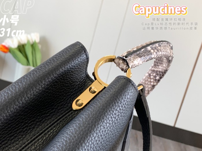 Handbag  Louis Vuitton  N92800  size  31.5 x 20.0 x 11.0  cm