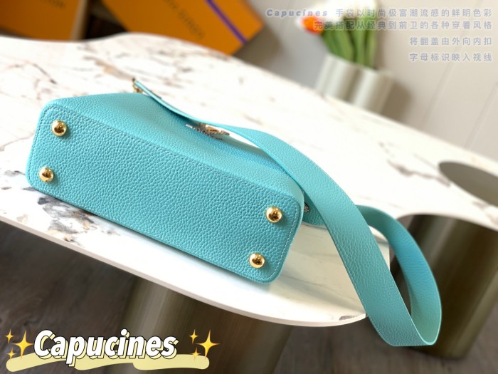  Handbag   Louis Vuitton  N97980  size  27.0 x 18.0 x 9.0  cm 