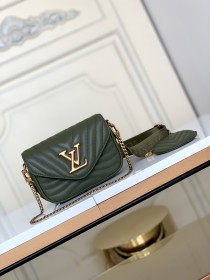 Handbag   Louis Vuitton  M56471  size   size  19/14/5  cm