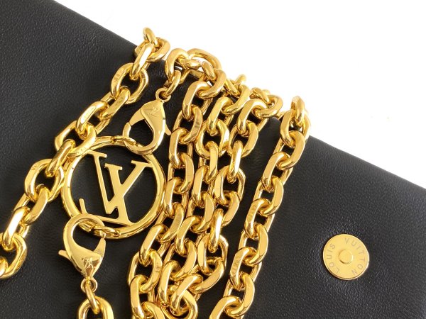 Handbag  Louis Vuitton  M80742  size  20 x 14 x 8  cm