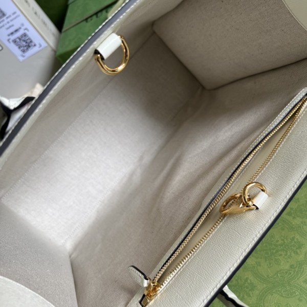  Handbag   Gucci  687827   size  38*32*12  cm 