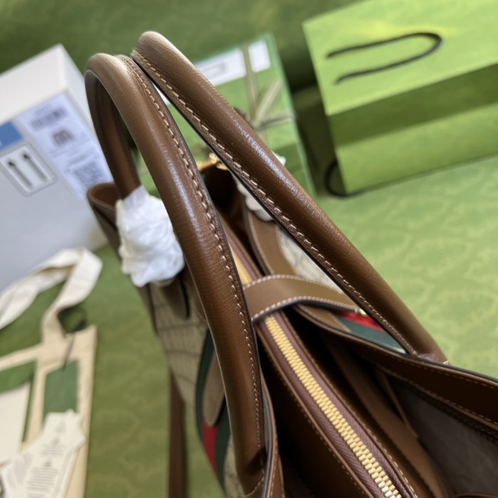 Handbag   Gucci   649015   size  40*30*15  cm