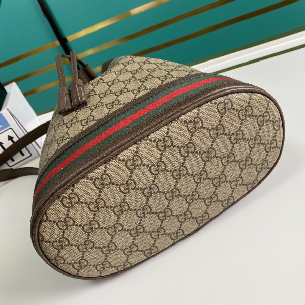 Handbag   Gucci  540457  size  26*31*12.5  cm