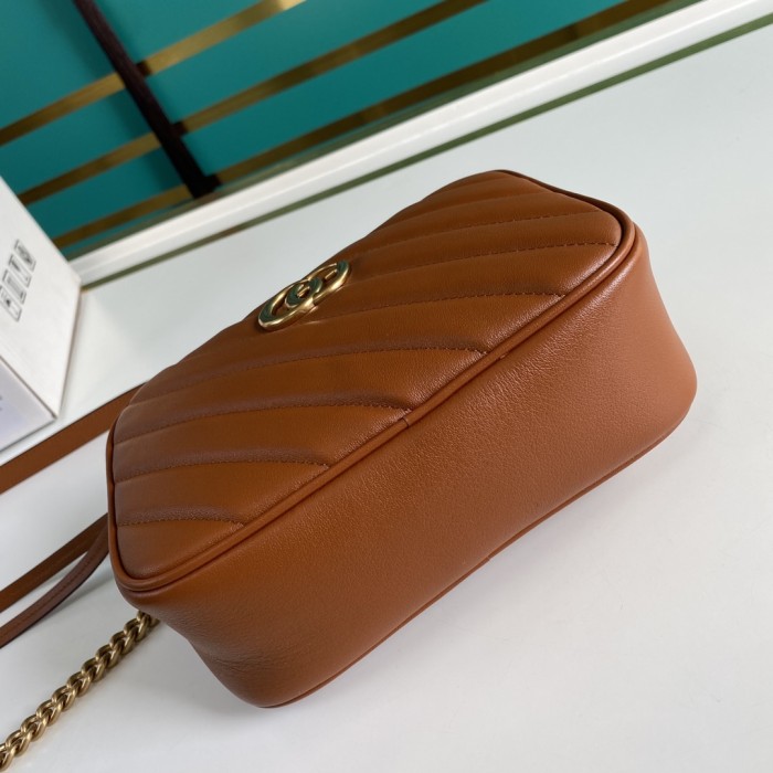 Handbag   Gucci  448065  size  18*12*6  cm