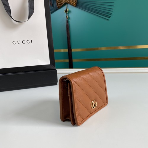  Handbag   Gucci  466492   size  11*8*2.5  cm