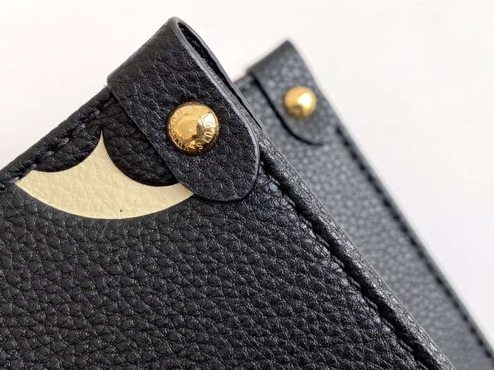  Handbag   Louis Vuitton  M45659  size  25x19x11.5  cm