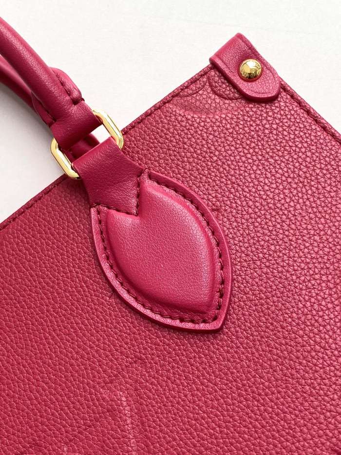  Handbag   Louis Vuitton  45660  size  25 x 19 x 11.5  cm