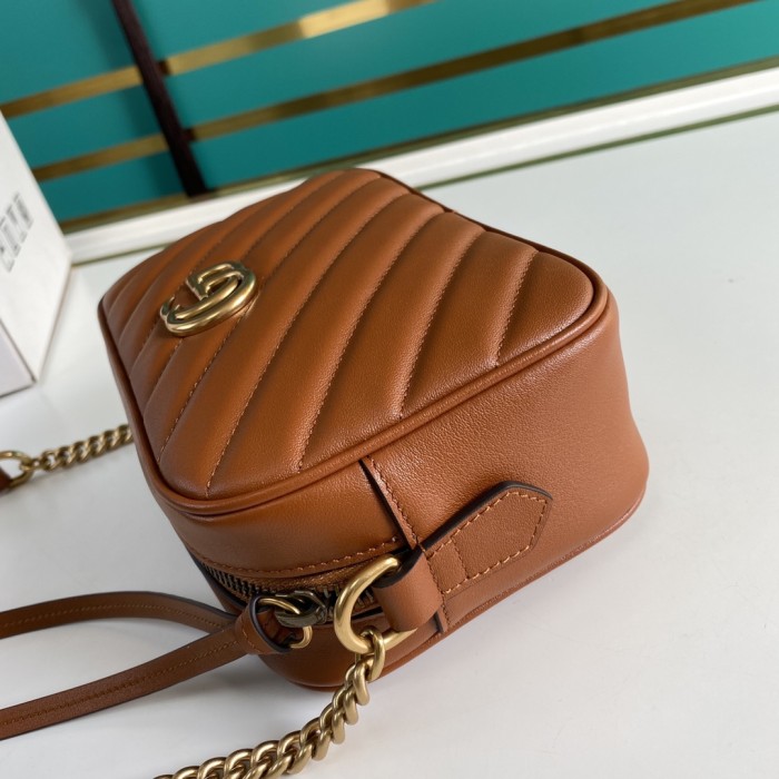 Handbag   Gucci  448065  size  18*12*6  cm