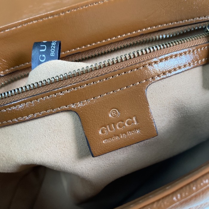  Handbag   Gucci  498110  size  27*19*10.5  cm