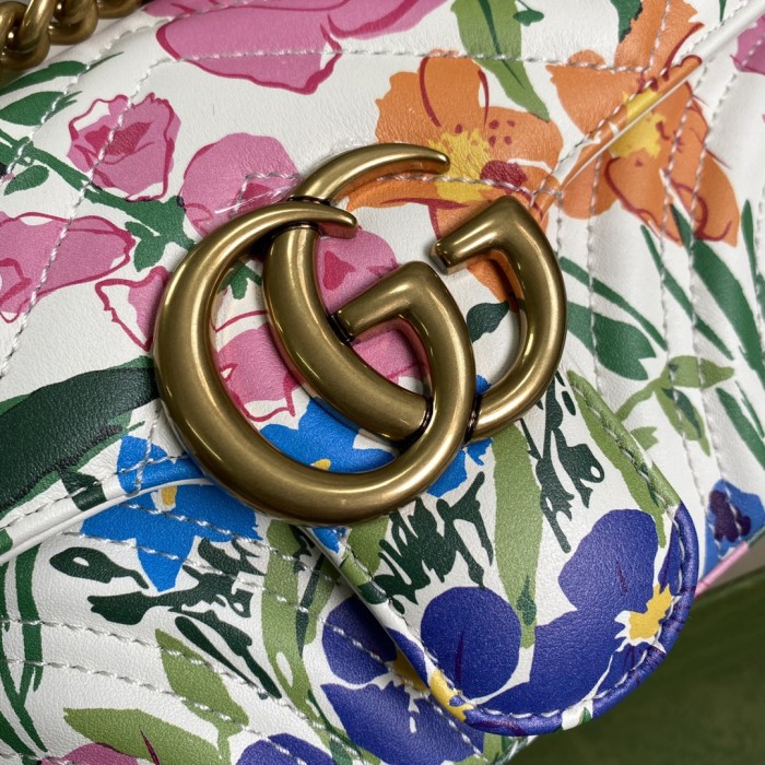  Handbag   Gucci  446744  size  22*13*6  cm 