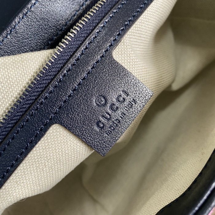  Handbag   Gucci  443497  size  26*15*7  cm