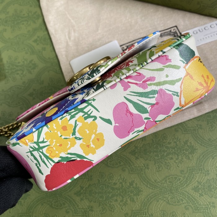  Handbag   Gucci  476433   size  16.5*10*5  cm