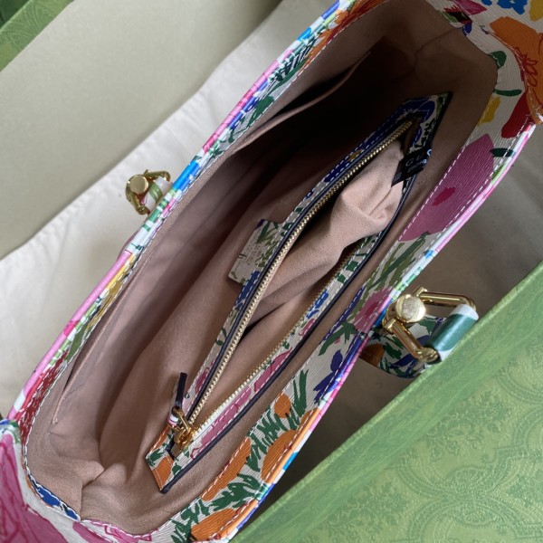  Handbag   Gucci  636709   size  28*19*4.5  cm 