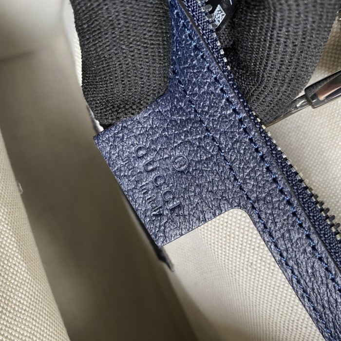  Handbag   Gucci   size  31*26*14  cm