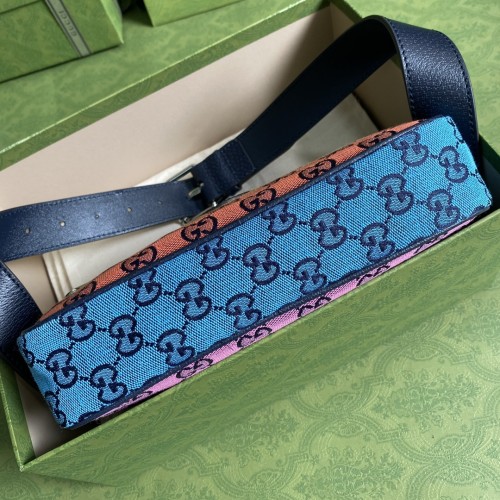  Handbag   Gucci  658657  size   24*14*5  cm