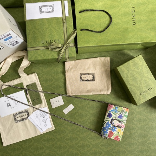  Handbag   Gucci   476432   size  16.5*10*4.5  cm