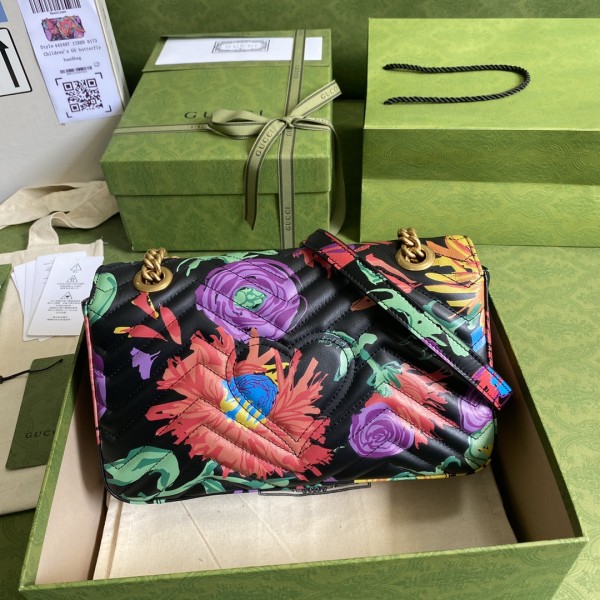 Handbag   Gucci  443497   size  26*15*7  cm