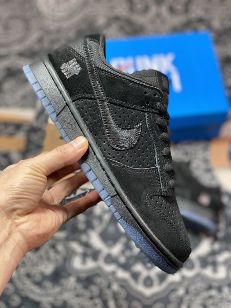 Nike Dunk Low SP Undefeated 5 On It Black