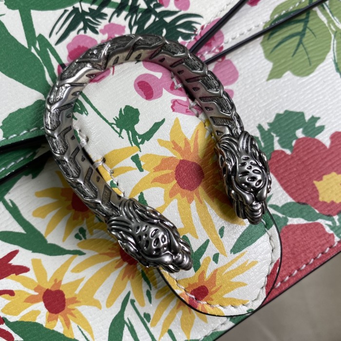  Handbag   Gucci  421970  size  20*15.5*5  cm