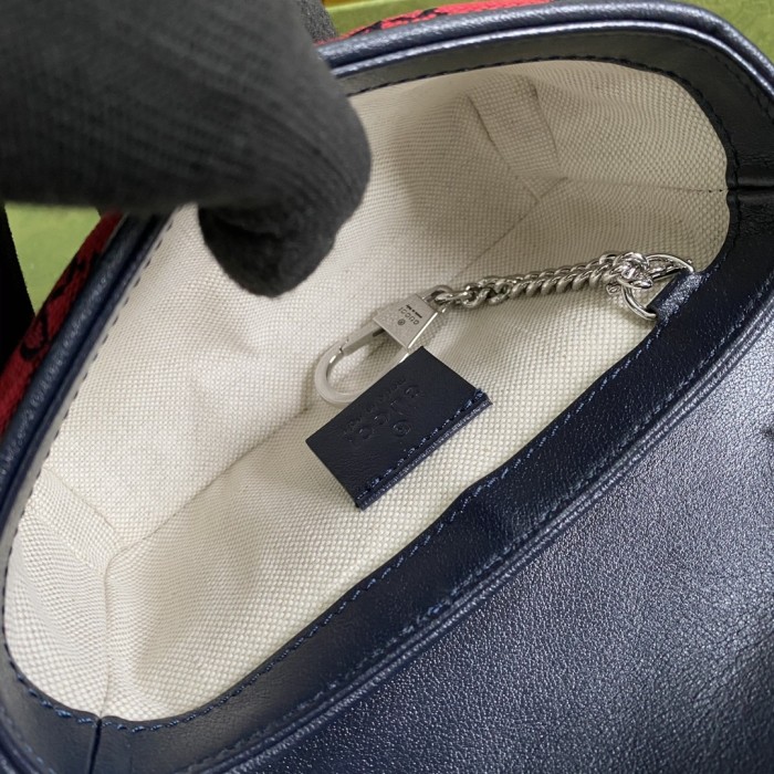 Handbag   Gucci    476433   size  16.5*10.2*5.1  cm