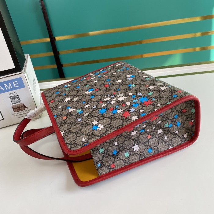  Handbag   Gucci   605614   size  28*26.5*9   cm