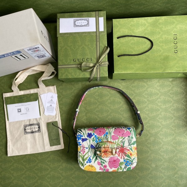  Handbag   Gucci  602204  size  25*18*8  cm 