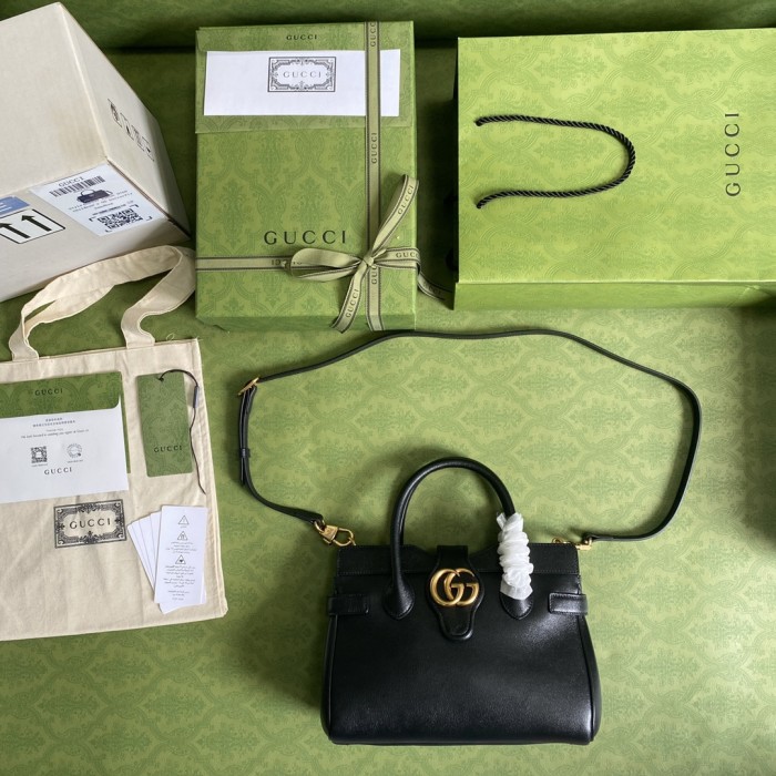  Handbag   Gucci   658450   size  25.5*20*10.5  cm 