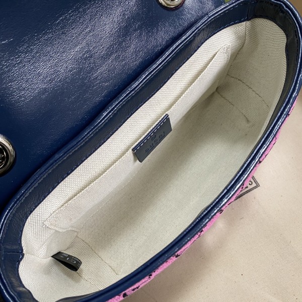  Handbag   Gucci  446744  size  22*13*6  cm 