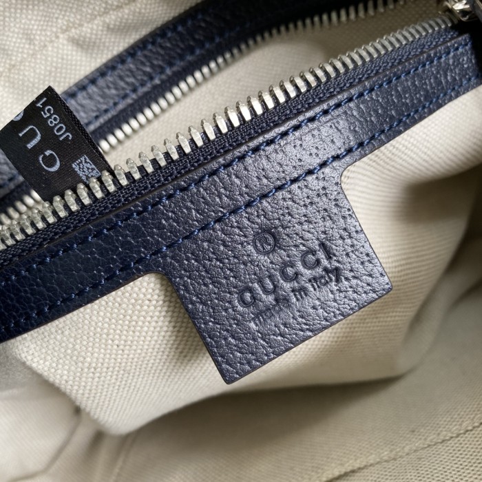  Handbag   Gucci  658657  size   24*14*5  cm