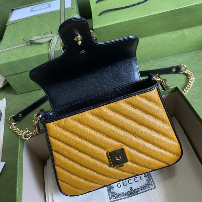 Handbag   Gucci   583571   size  21*15.5*8  cm