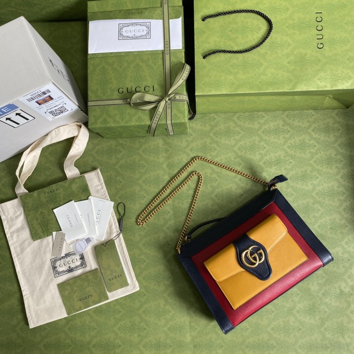 Handbag   Gucci  648999   size  28*21*7.5   cm