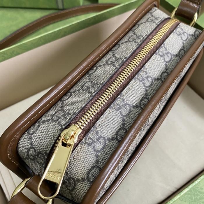 Handbag   Gucci  658572  size   22.5*14*7  cm