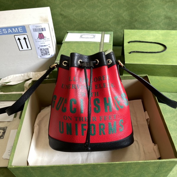  Handbag    Gucci   676682   size  25*27*12.5  cm