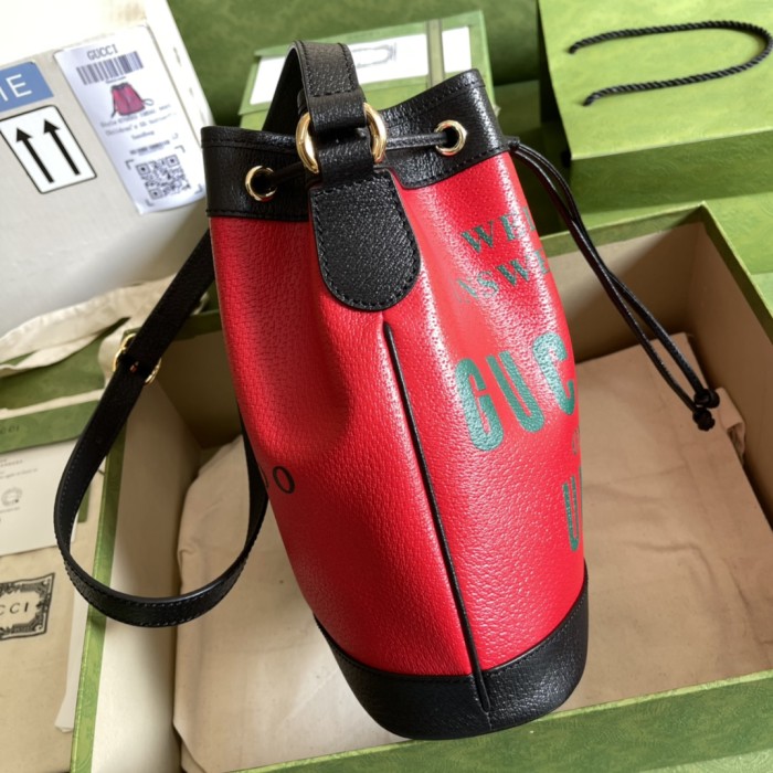  Handbag    Gucci   676682   size  25*27*12.5  cm