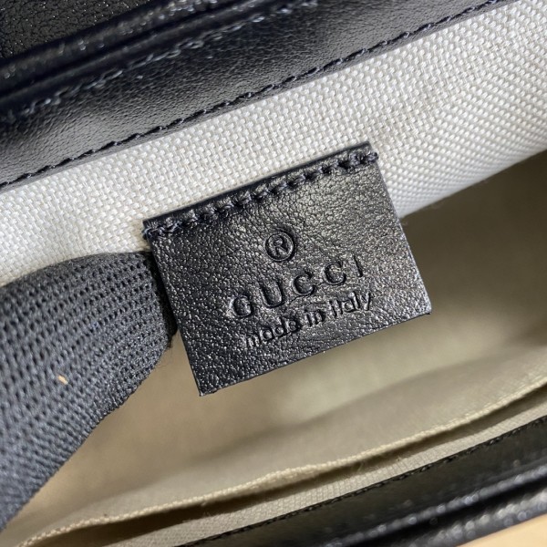  Handbag   Gucci   583571   size  21*15.5*8  cm