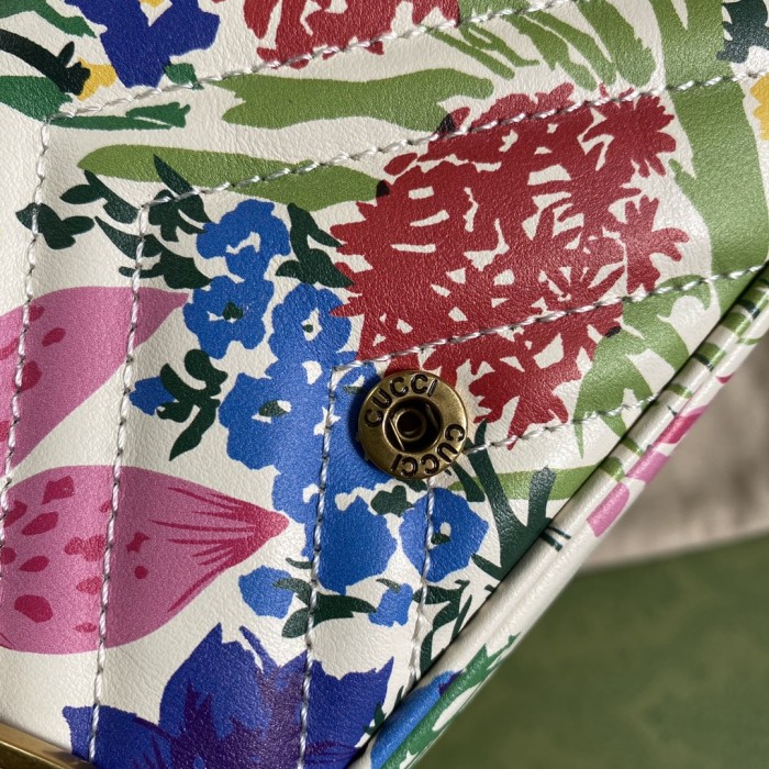  Handbag   Gucci  476433   size  16.5*10*5  cm