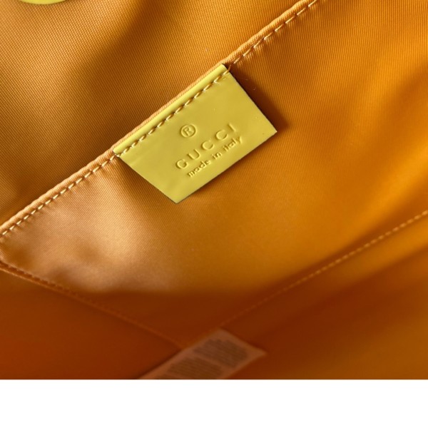  Handbag   Gucci   605614  size  28*26.5*9  cm