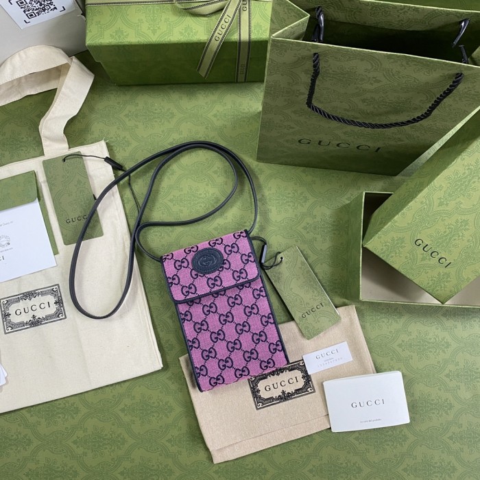 Handbag  Gucci    657582   size   11.5*18*3.5  cm