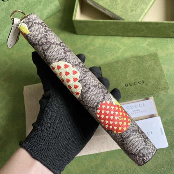  Handbag   Gucci   663924  size  19*10.5*2 cm