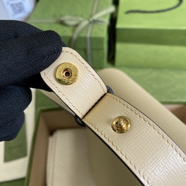  Handbag  Gucci   602204   size  25*18*8  cm