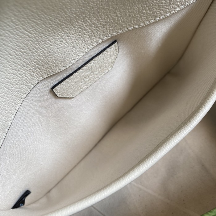 Handbag   Gucci  674081  size  22*17*3.5  cm  