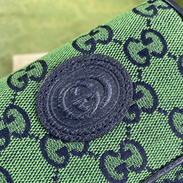  Handbag   Gucci  657582  size  11.5*18*3.5  cm  