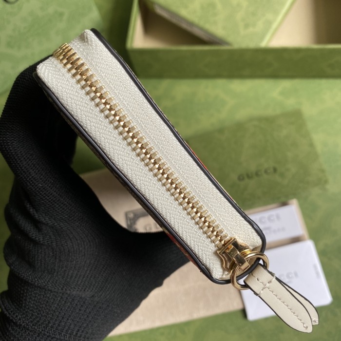  Handbag   Gucci   663924  size  19*10.5*2 cm