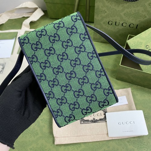  Handbag   Gucci  657582  size  11.5*18*3.5  cm  