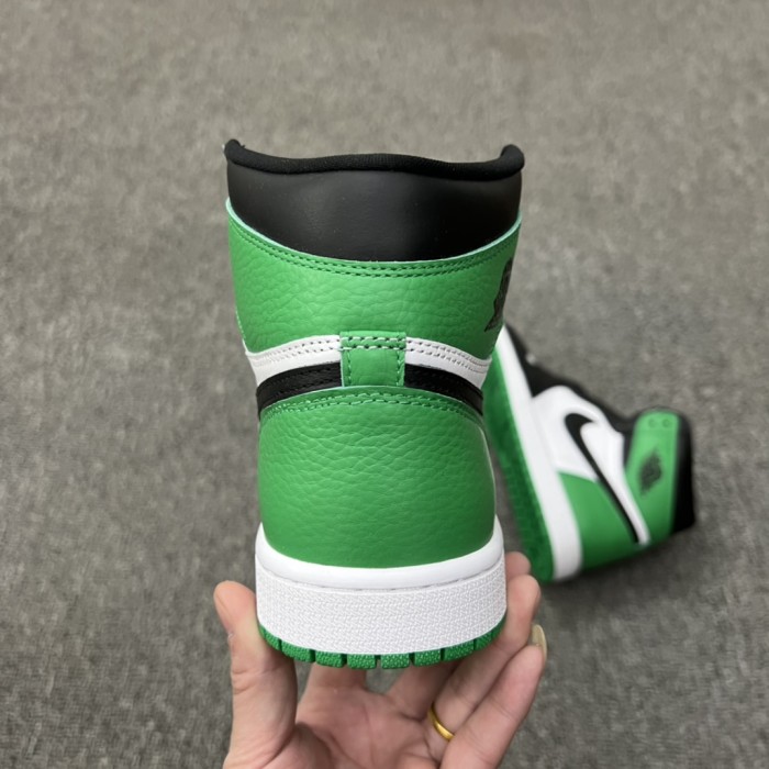 Jordan 1 Retro High OG Lucky Green