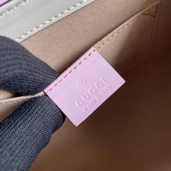 Handbag    Gucci  409487   size  20*12.5*8  cm 