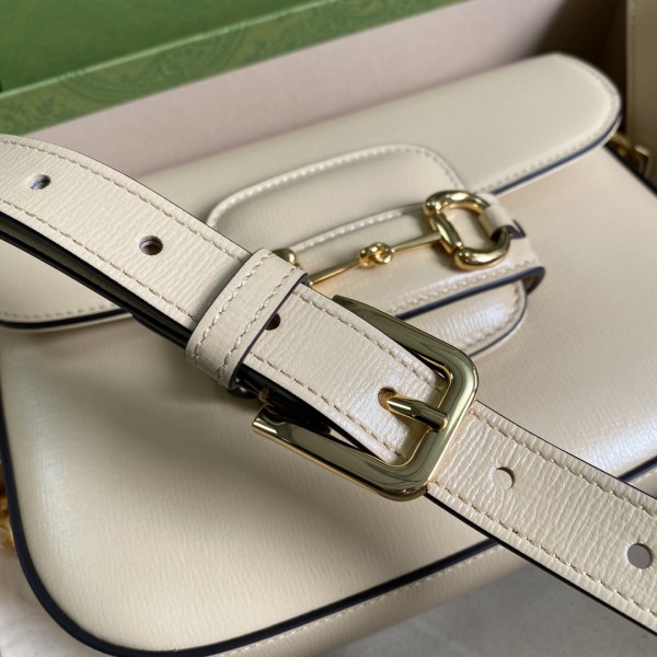 Handbag  Gucci  658574   size  20.5x14x5  cm 